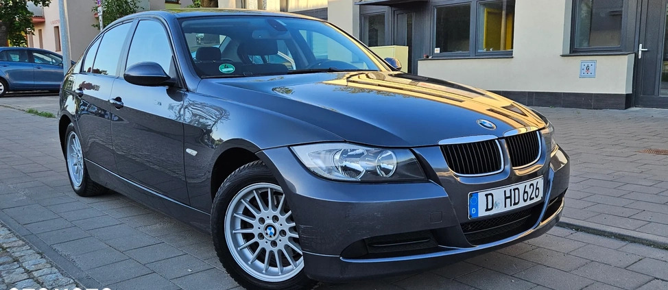 BMW Seria 3 cena 13900 przebieg: 238000, rok produkcji 2007 z Legnica małe 211